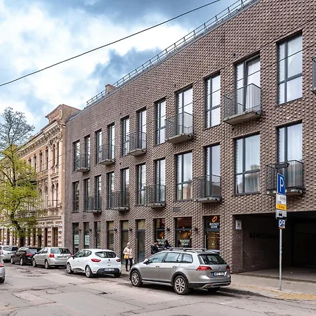Old Town Renaissance 2 * VNO