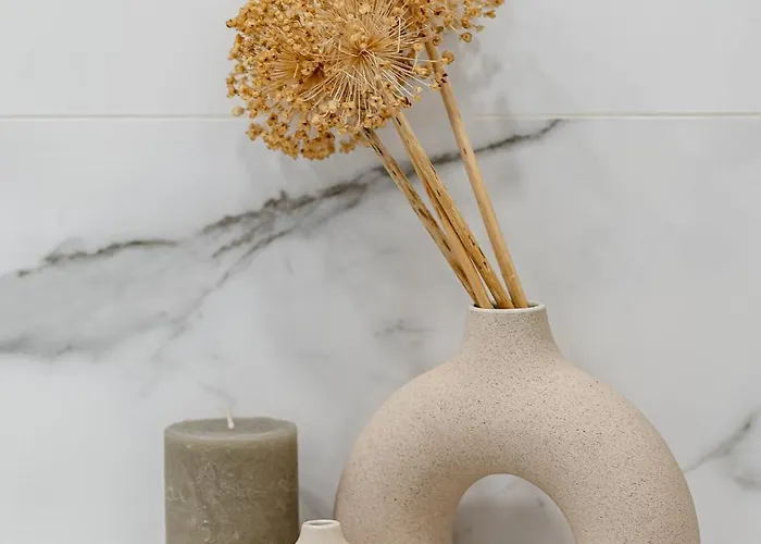 شقة Old Town Renaissance 2 *